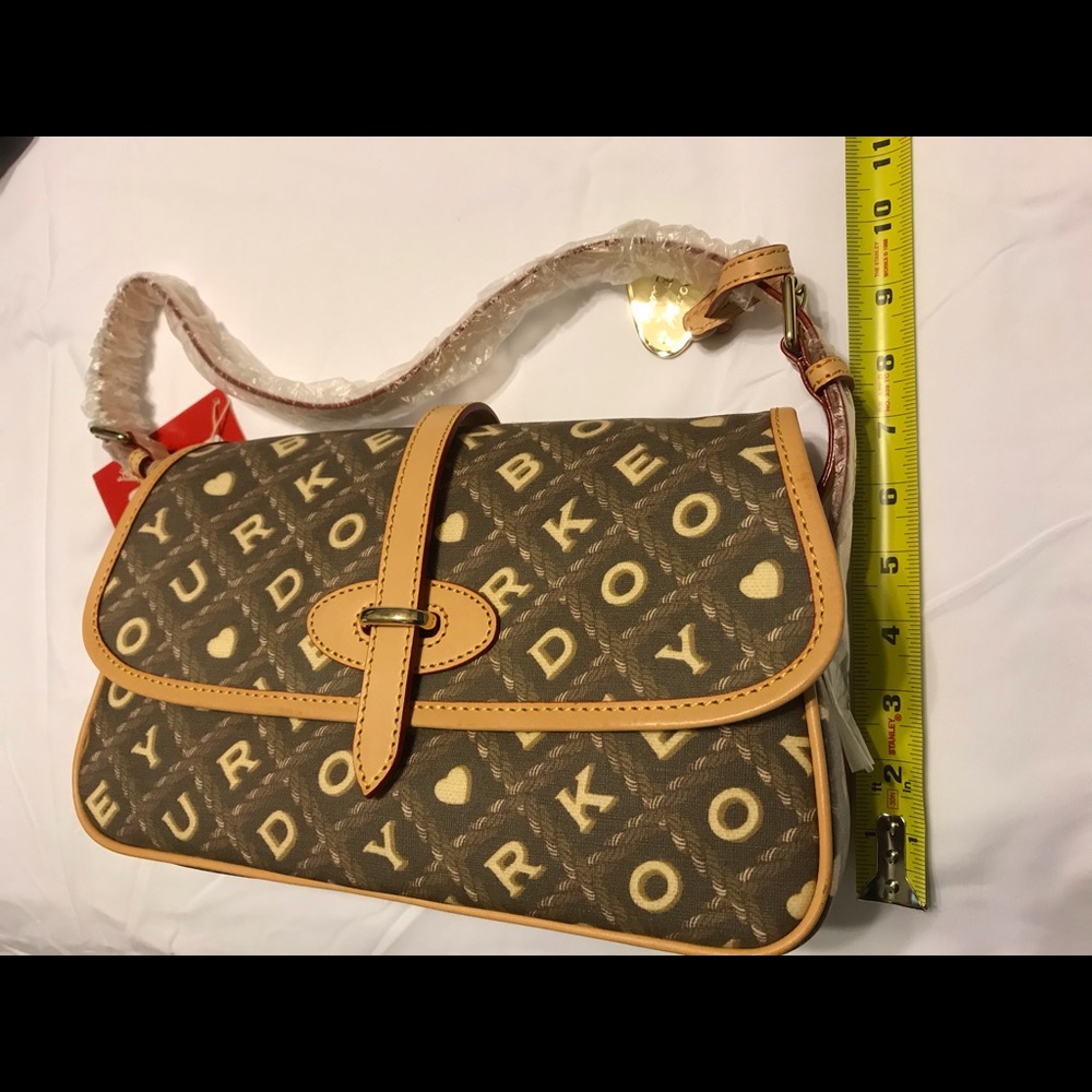 Dooney and Bourke Crossword Pattern Brown/Coffee Handbag Purse Large F… - Picture 2 of 11